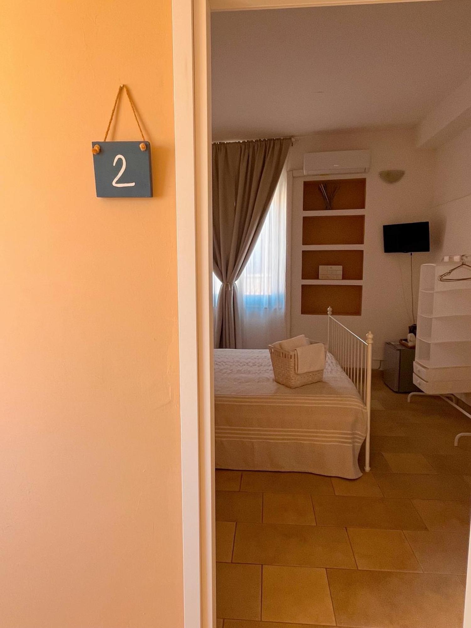 Regina Margherita B&B Marzamemi Eksteriør billede